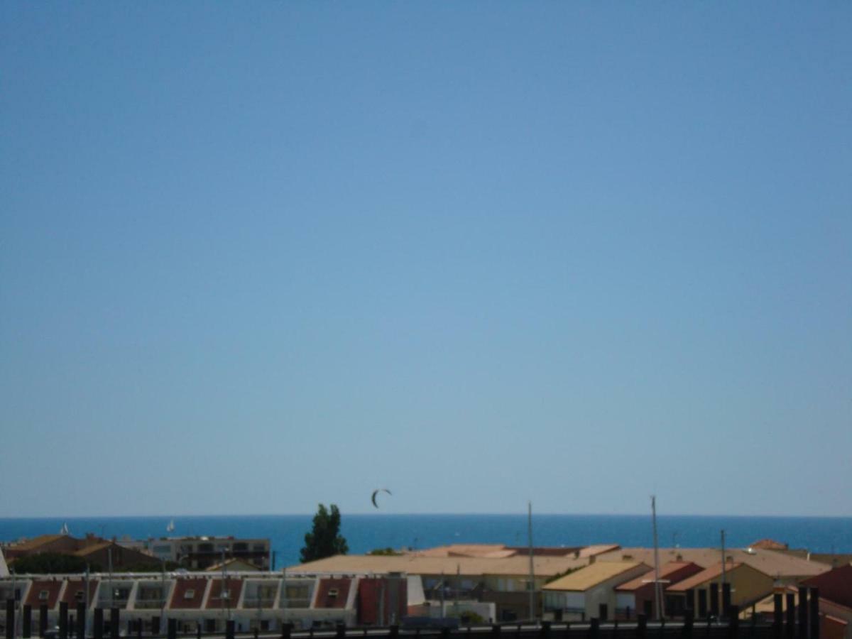 Jolis Studios Vue Sur Mer Port, Etangs Et Canaux Residence Rivercity Карнон-Плаж Экстерьер фото