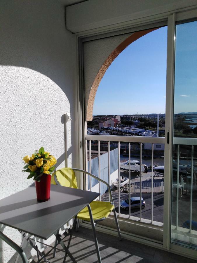 Jolis Studios Vue Sur Mer Port, Etangs Et Canaux Residence Rivercity Карнон-Плаж Экстерьер фото